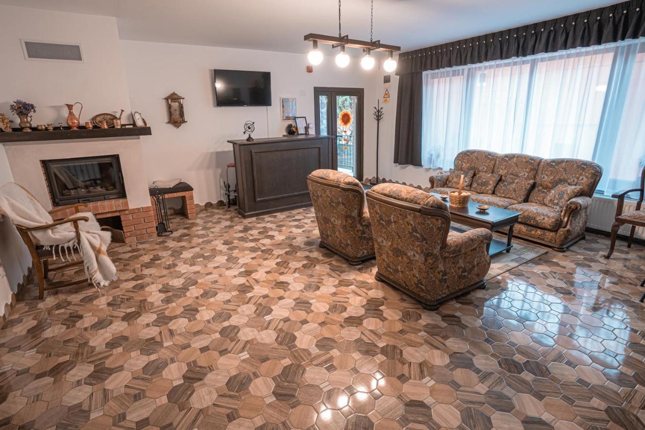 Casa Danei Hotel Brasov Bagian luar foto